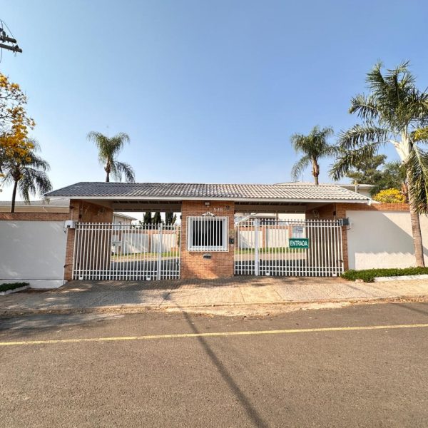 Casa espetacular Condomínio São Pedro (3)