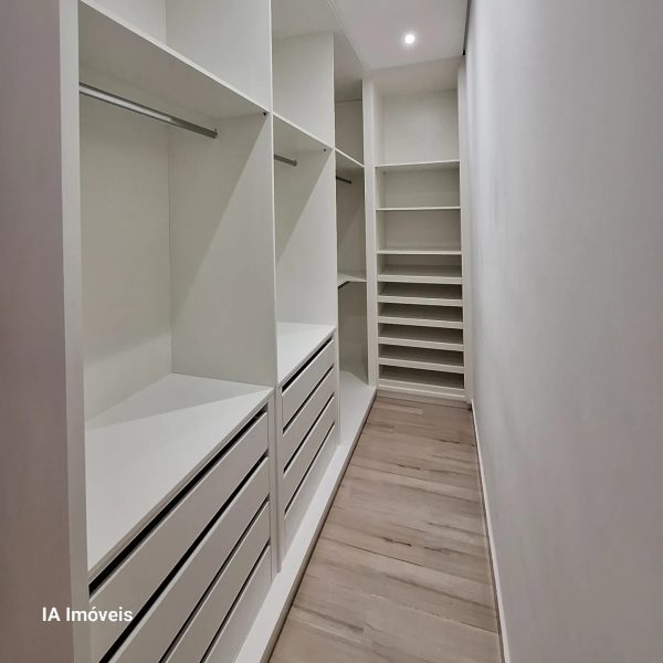 casa com piscina cond olivio (5)
