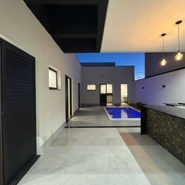 casa espetacular cond olivio (17)
